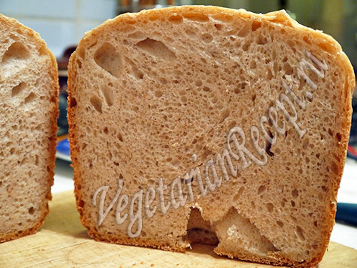 Бездріжджовий хліб в хлібопічці на заквасці